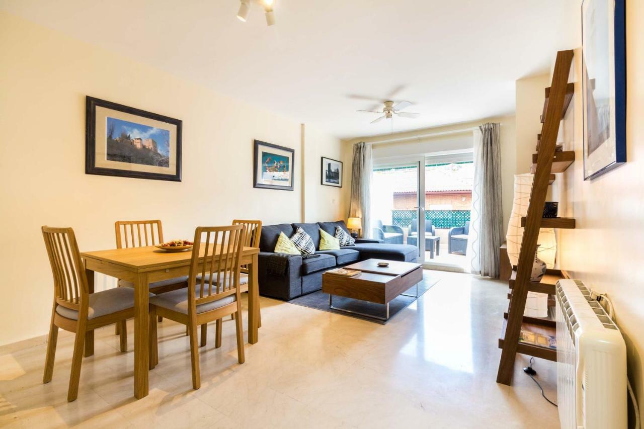 Apartamento Paseo Del Salon グラナダ エクステリア 写真